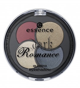 ess. Dark Romance Quattro eyeshadow 01
