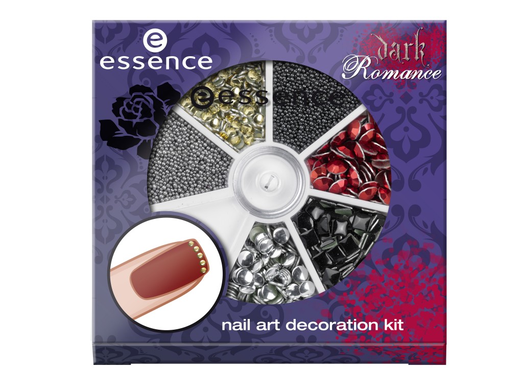 ess. Dark Romance Nail Art Decoration Kit