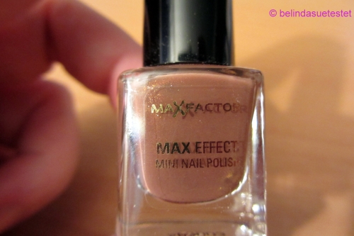 nails_max_factor_max_effect_mini_nail_polish_40_mud_sling02