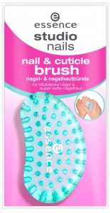 essence studio nails nail & cuticle brush